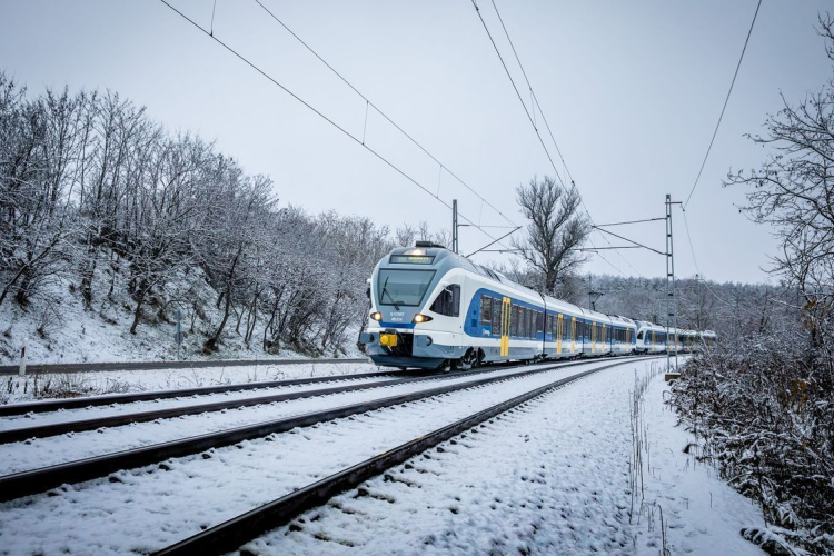 MÁV-csoport: hosszabb menetidő a vonat- és a buszközlekedésben
