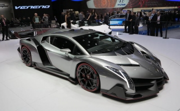 Hárommillió euróba kerül a legújabb Lamborghini