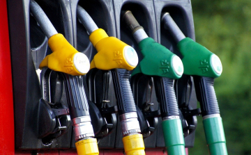 Az üzemanyag-árstop a biztonságos élelmiszer-ellátást is garantálja