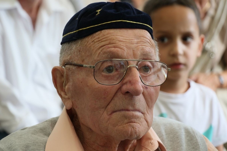 Születésnapja alkalmából köszöntötték a 104 éves Spiegler Elemér